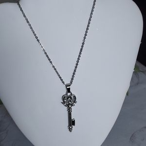 Chisel stainless key necklace